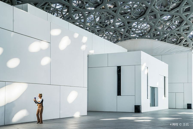 阿布扎比卢浮宫