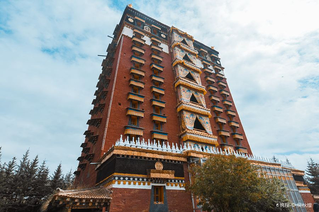 安多合作寺院米拉日巴佛阁