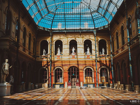 巴黎国立高等美术学院