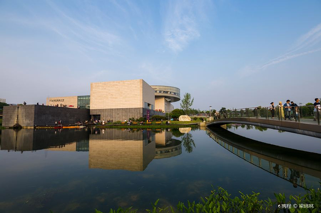 谢子龙影像艺术馆