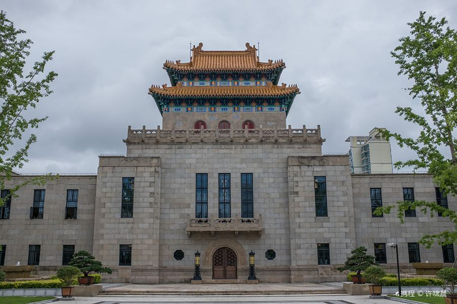 杨浦区图书馆(总馆)