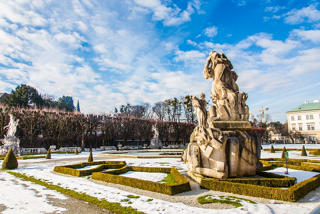 米拉贝尔宫殿和花园