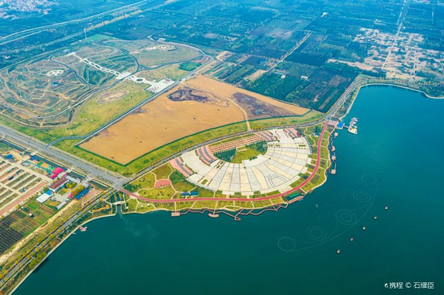 鄢陵鹤鸣湖国家湿地公园