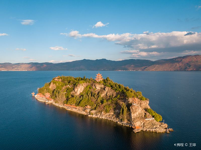 江川抚仙湖孤山风景区