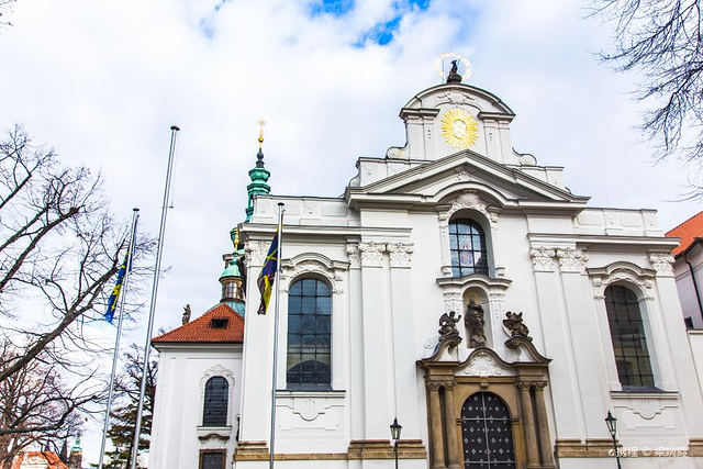 斯特拉霍夫修道院图书馆