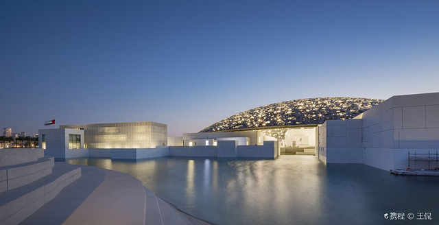 阿布扎比卢浮宫