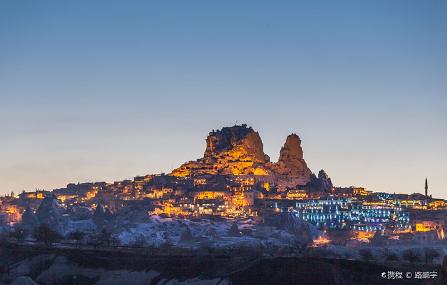 乌奇希萨尔城堡