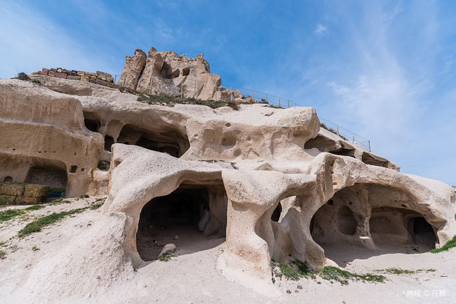 乌奇希萨尔城堡