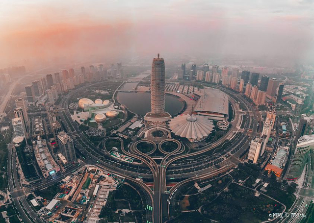 绿地中心千玺广场