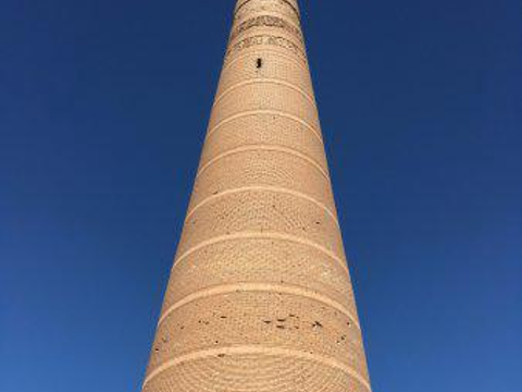 Kutlug Timur Minaret旅游景点图片