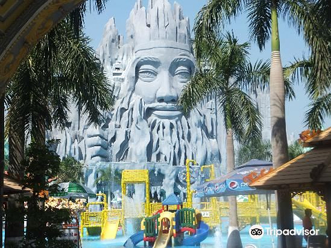 Suoi Tien Theme Park