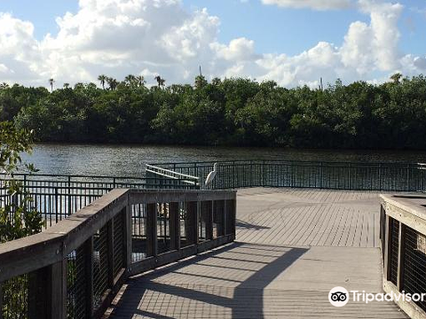 veterans park at rivergate