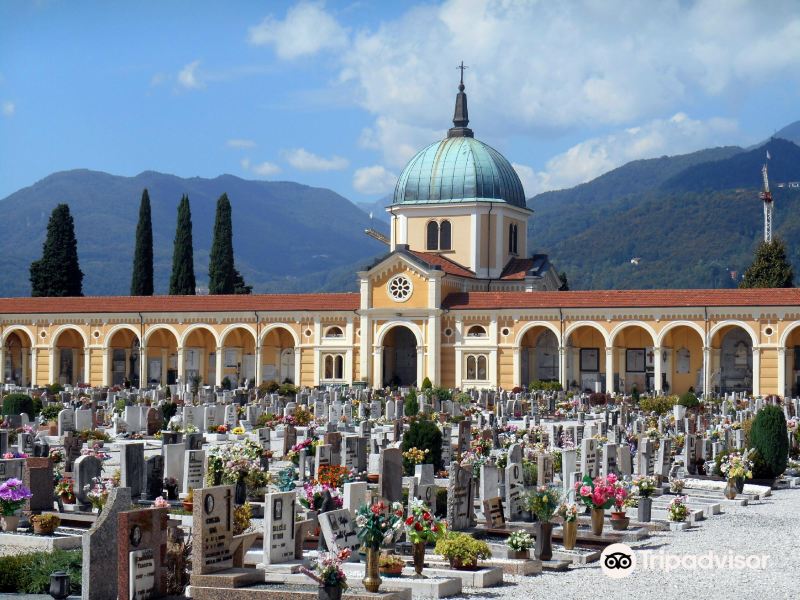 Cimitero Cattolico Urbano旅游景点图片