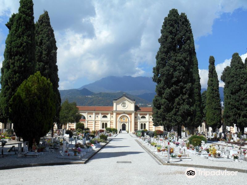 Cimitero Cattolico Urbano旅游景点图片