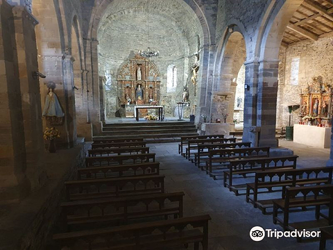 Monasterio de Santa María de Villanueva de Oscos