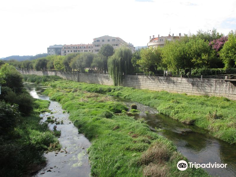 Ponte de Bermaña旅游景点图片