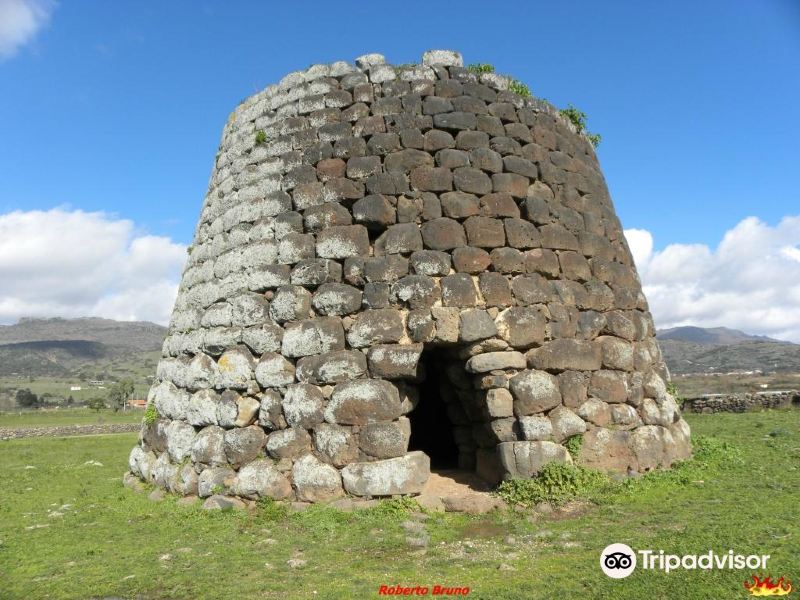 Nuraghe Santa Sabina旅游景点图片