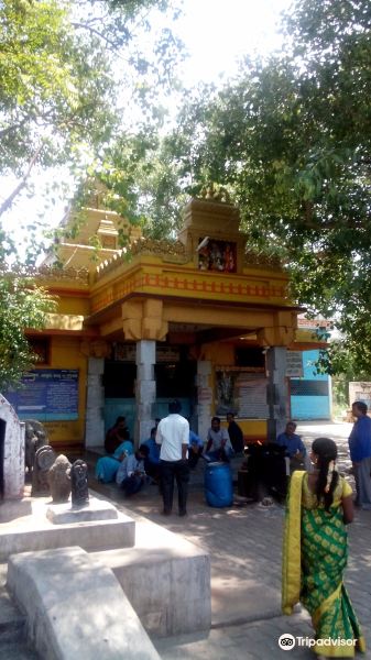 Hole Anjaneya Swamy Temple