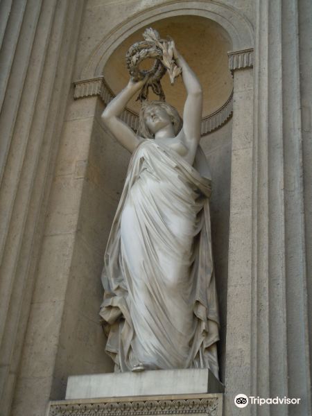 La Statue La Gloire旅游景点图片