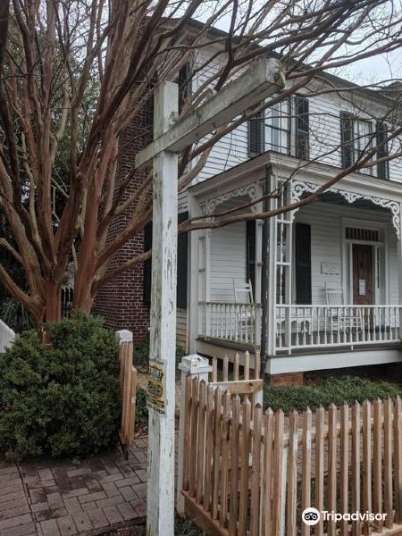 Rogers House and Rose Cottage