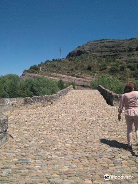 Puente de Abajo旅游景点图片