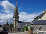 Enclos paroissial de la Roche-Maurice