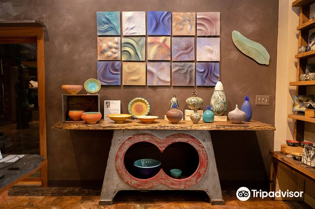 Fire Arts Vermont Gallery, Glass and Ceramic Art Studios