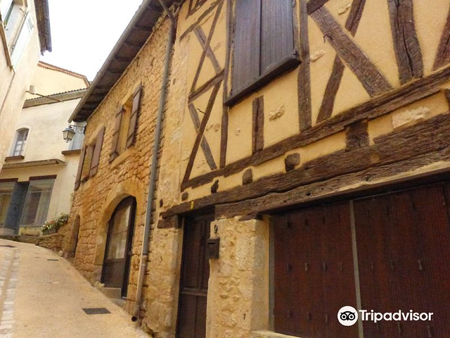 Le Château de Belves