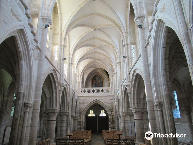 Église Notre-Dame de Saint-Père