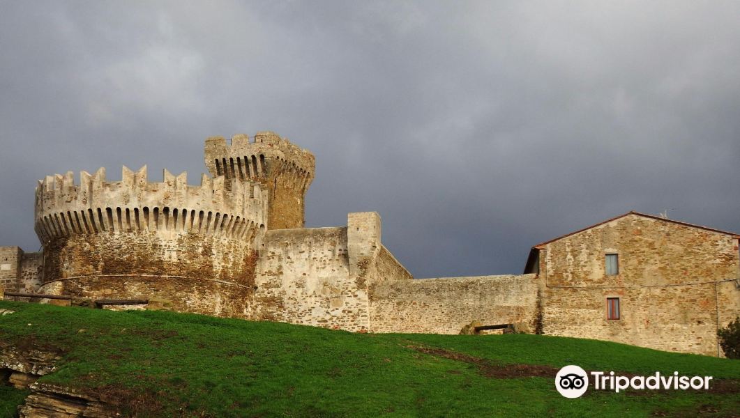 Castello di Populonia旅游景点图片