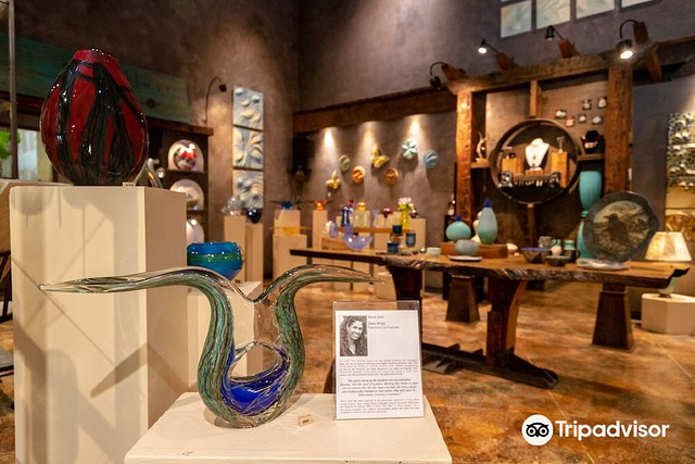 Fire Arts Vermont Gallery, Glass and Ceramic Art Studios