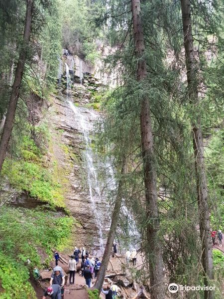 Waterfall Devichi Kosy旅游景点图片
