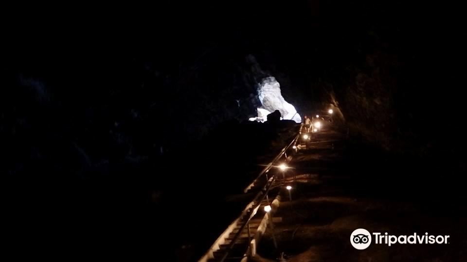 Bahardenskaya Cave旅游景点图片