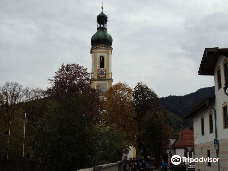 Pfarrkirche St. Jakob旅游景点图片