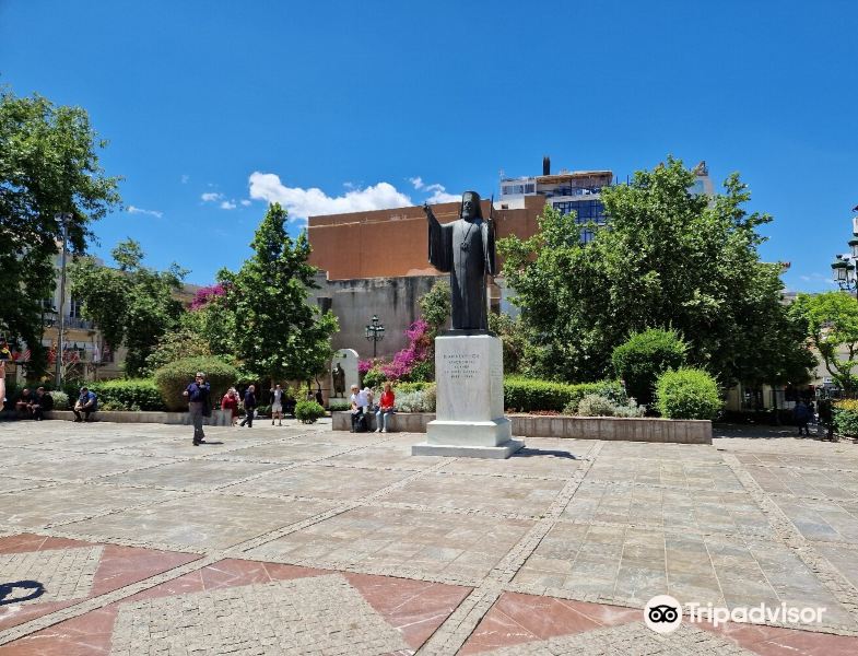 Statue of Damaskinos Papandreou旅游景点图片