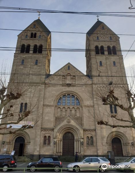 Kath. Kirche St. Antonius旅游景点图片