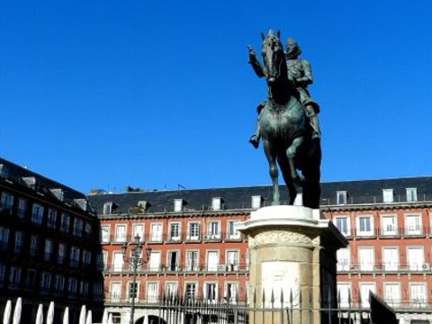 Felipe III Statue的图片