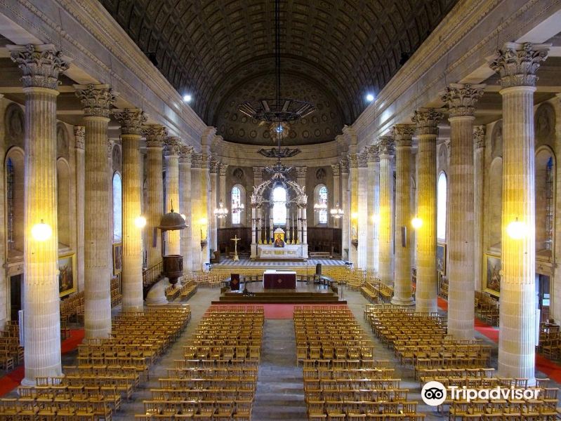 Eglise Saint-Louis旅游景点图片