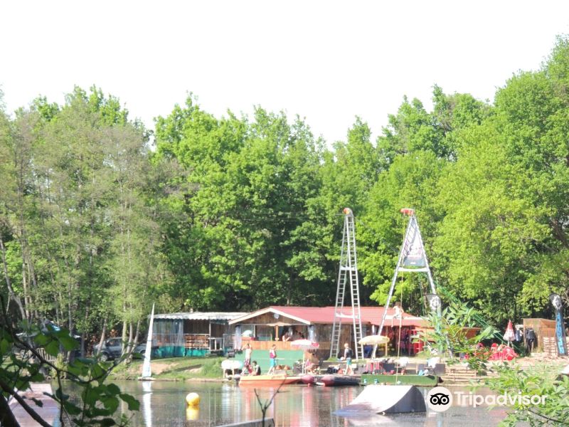 Wake Park Izon旅游景点图片