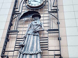 Monument to the Girl with Umbrella