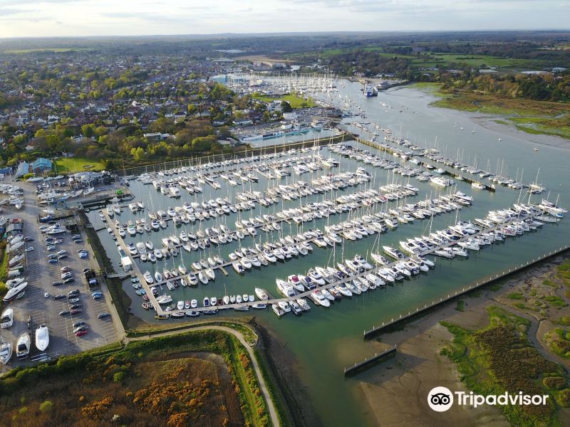 Lymington Yacht Haven旅游景点图片