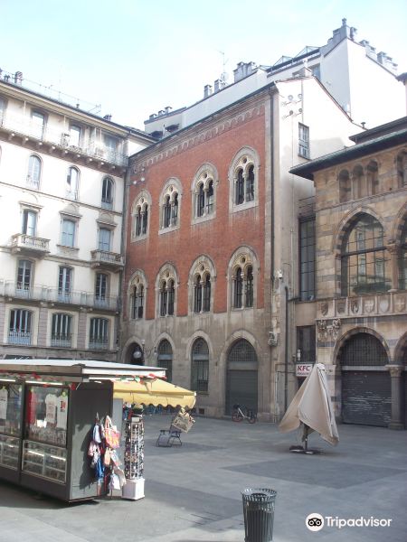 Ex Palazzo Banca Rasini旅游景点图片