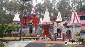 Binsar Mahadev Temple旅游景点图片