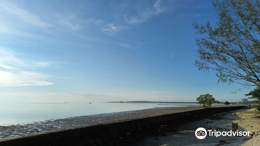 Tanjung Pendam Beach旅游景点图片