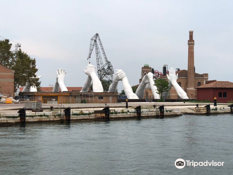 Arsenale Docks旅游景点图片