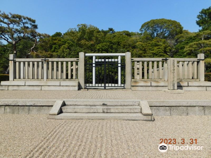 Mausoleum of Emperor Hanzei旅游景点图片