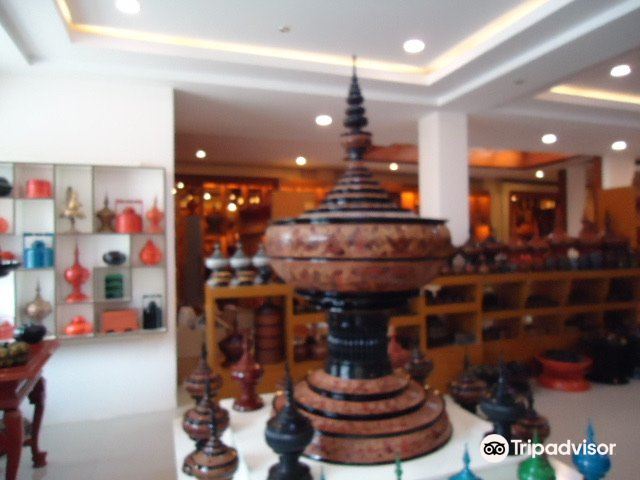 U Ba Nyein Lacquerware Workshop