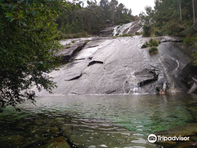 Piscinas naturales del Rio Pedras旅游景点图片