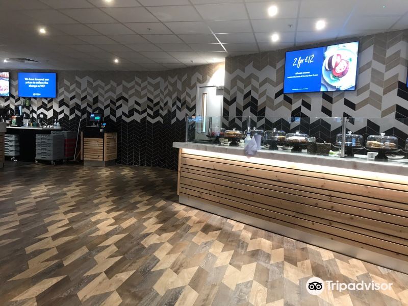 Dobbies Garden Centre