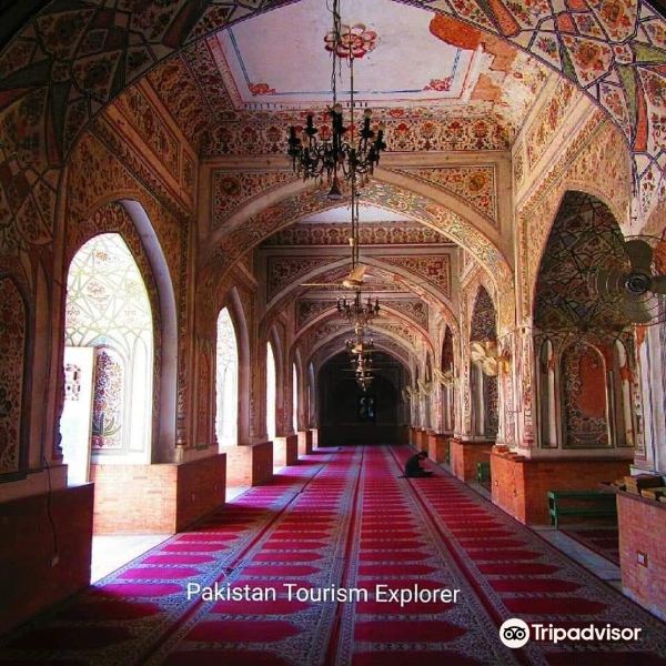 Mahabat Khan Mosque旅游景点图片